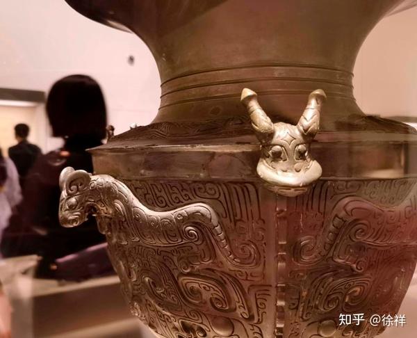 国家博物馆系列(第6期):夏商周时期(青铜时代)——商朝(二)四羊方尊、三星堆青铜面具、作册般青铜鼋(yuán )、龙虎纹青铜尊、夔(kuí ...