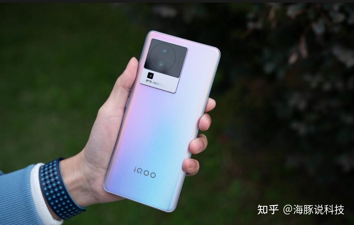 vivo再突破12gb512gb天玑8200120w闪充1699元