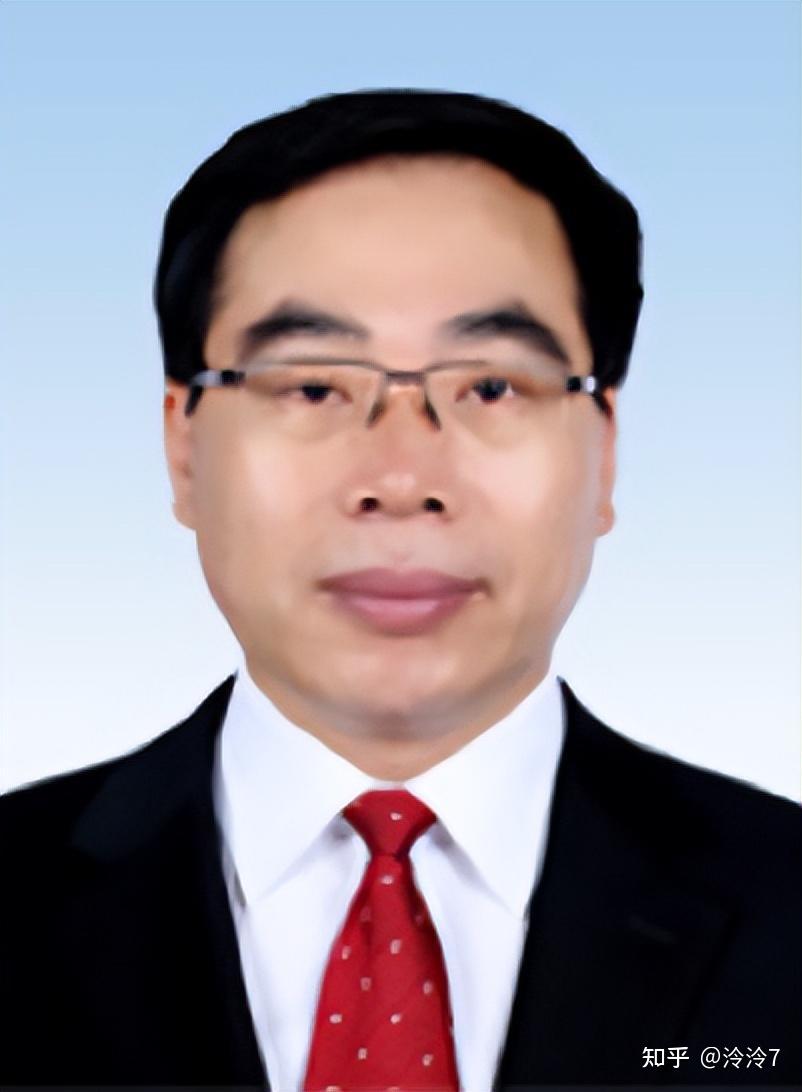 党委委员,执行董事,副行长:孙兰生湛东升,男,1965年11月出生,西南农业