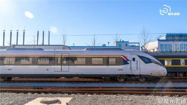 新车来了,中车株机时速160公里cj6城际动车组获"准生证"