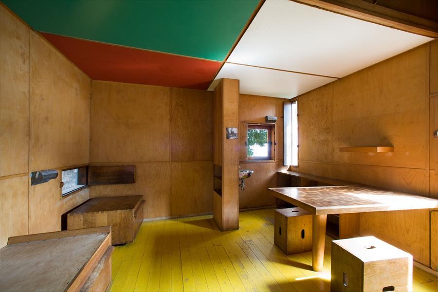 马丁岬小屋,柯布西耶最后的住处 - 知乎