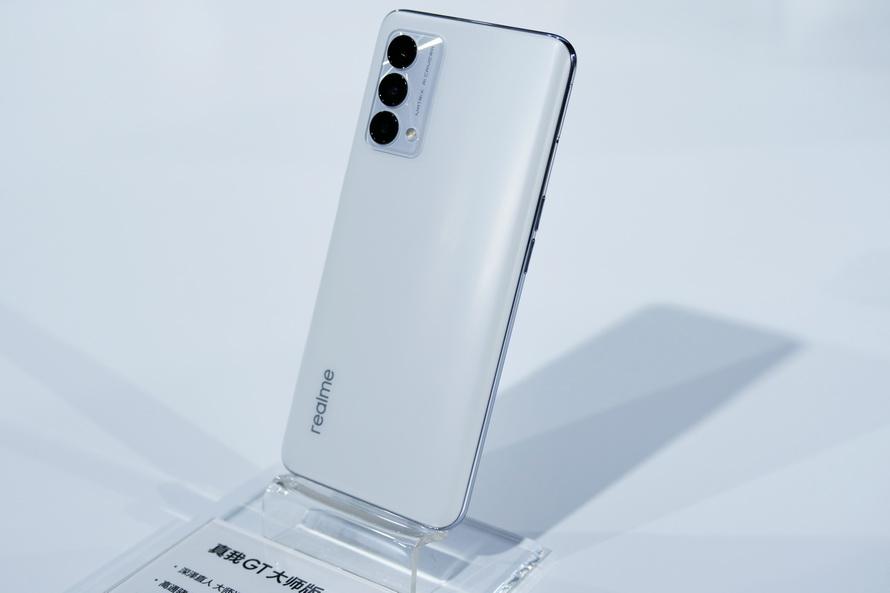 realme真我gt大师版评测捕捉街头每一个瞬间