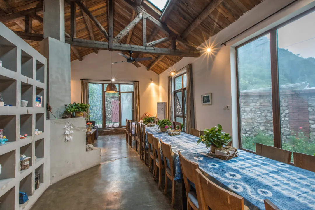 山里逸居丨京北小桂林里的隐逸山居明代长城旁山脚下水库边