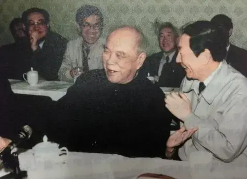 1978年,有人反对陈云进政治局,姚依林:八大的副主席只剩他一个了 - 知乎