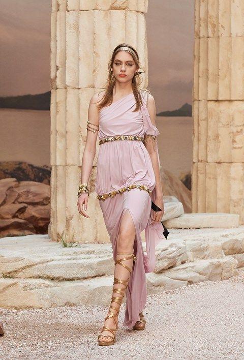 古希腊服装现代图片