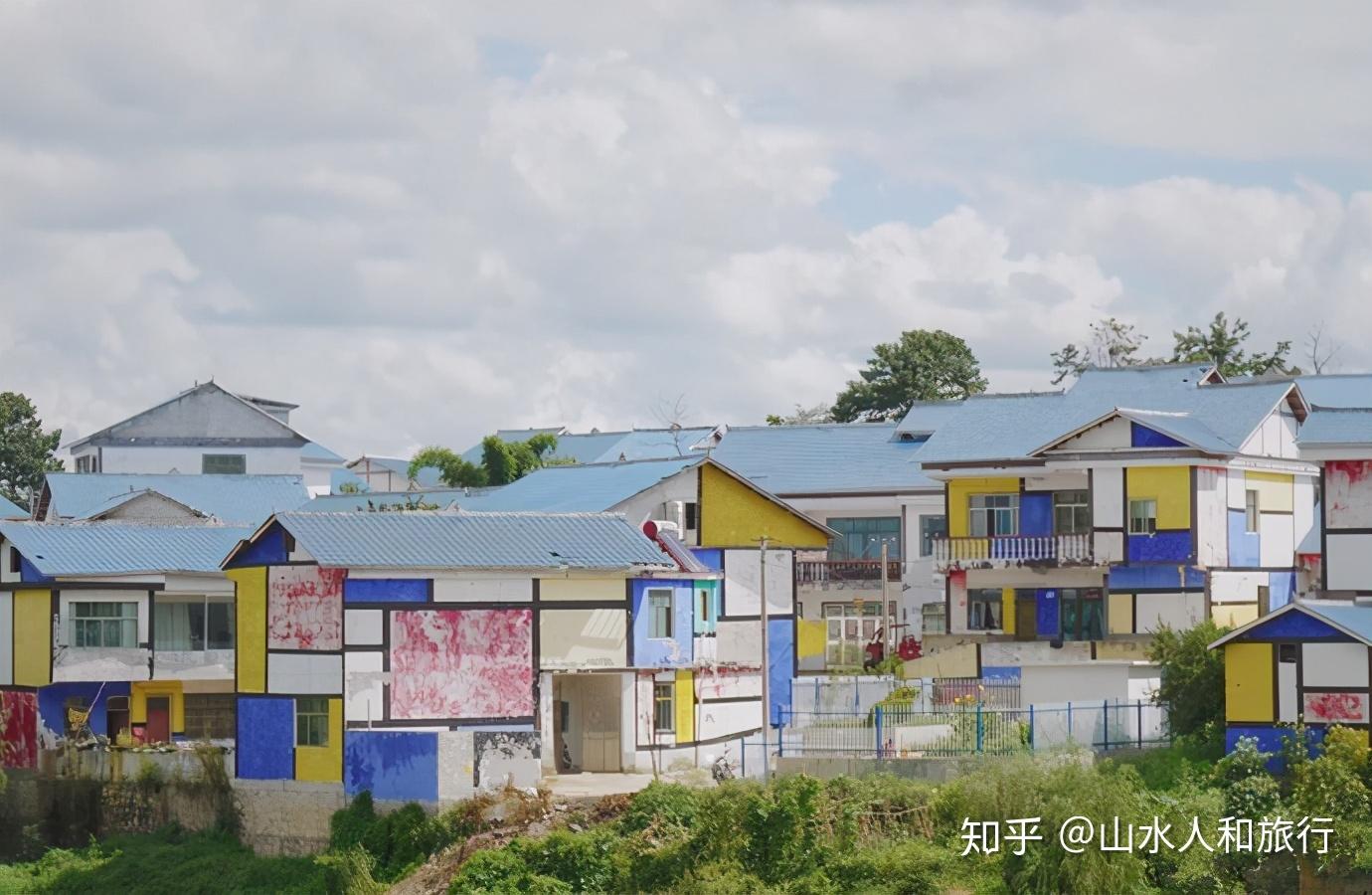 贵州旅游这个宫崎骏漫画中的童话小镇终于藏不住了