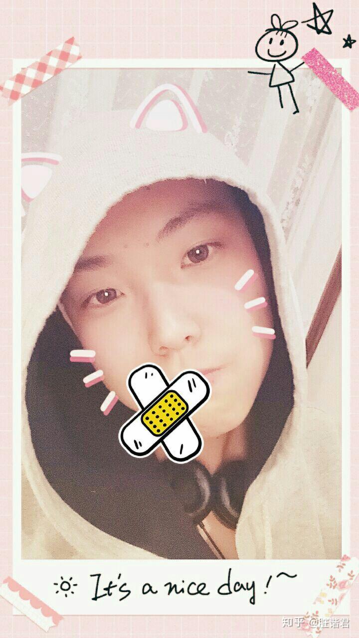 男生长得不好看,嘴唇厚,从小就自卑,该怎么办?