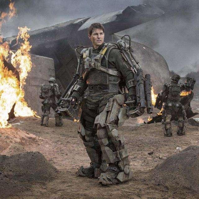 2003年apu(armored personal units) 机器人打机器人《黑客帝国2