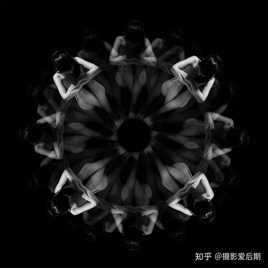 美是一种减到极致的变化圆形构图的典范