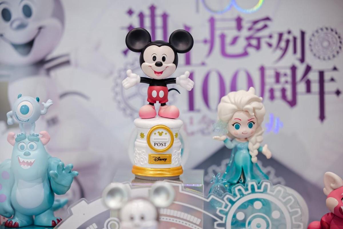 聚焦潮玩消费场景创新，TOP TOY迪士尼小镇新店开业 - 知乎
