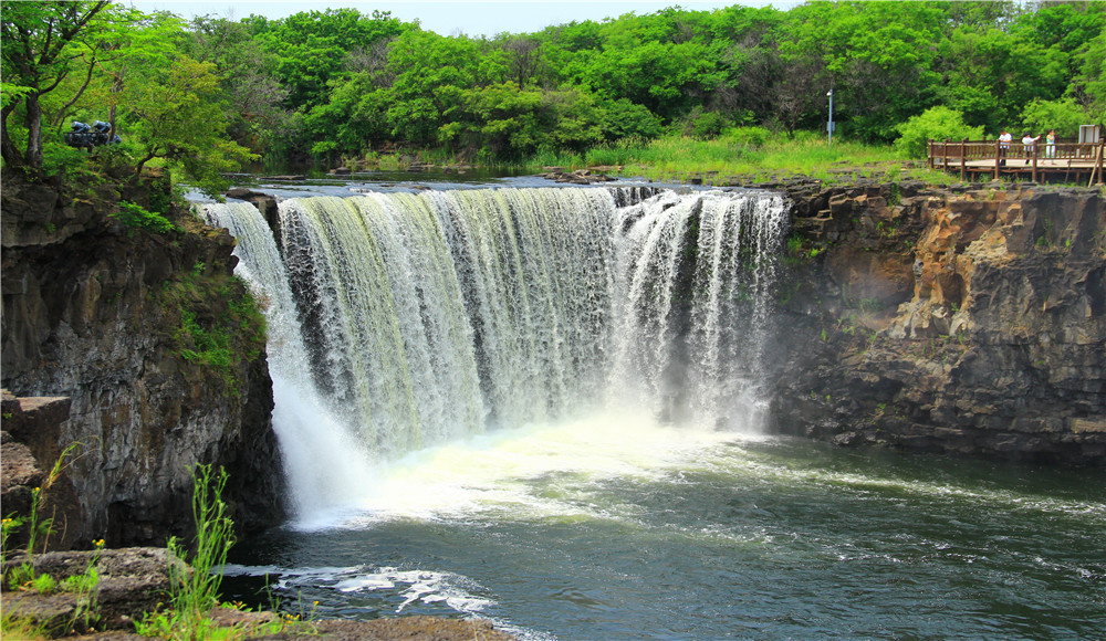 黑龙江热门旅游景点镜泊湖风景区旅游攻略低音号