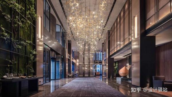 《酒店设计01》——谭宇霖 x 沃尔顿皇家花园酒店荣膺 2021 意大利 IIDA AWARD 国际设计大奖! - 知乎