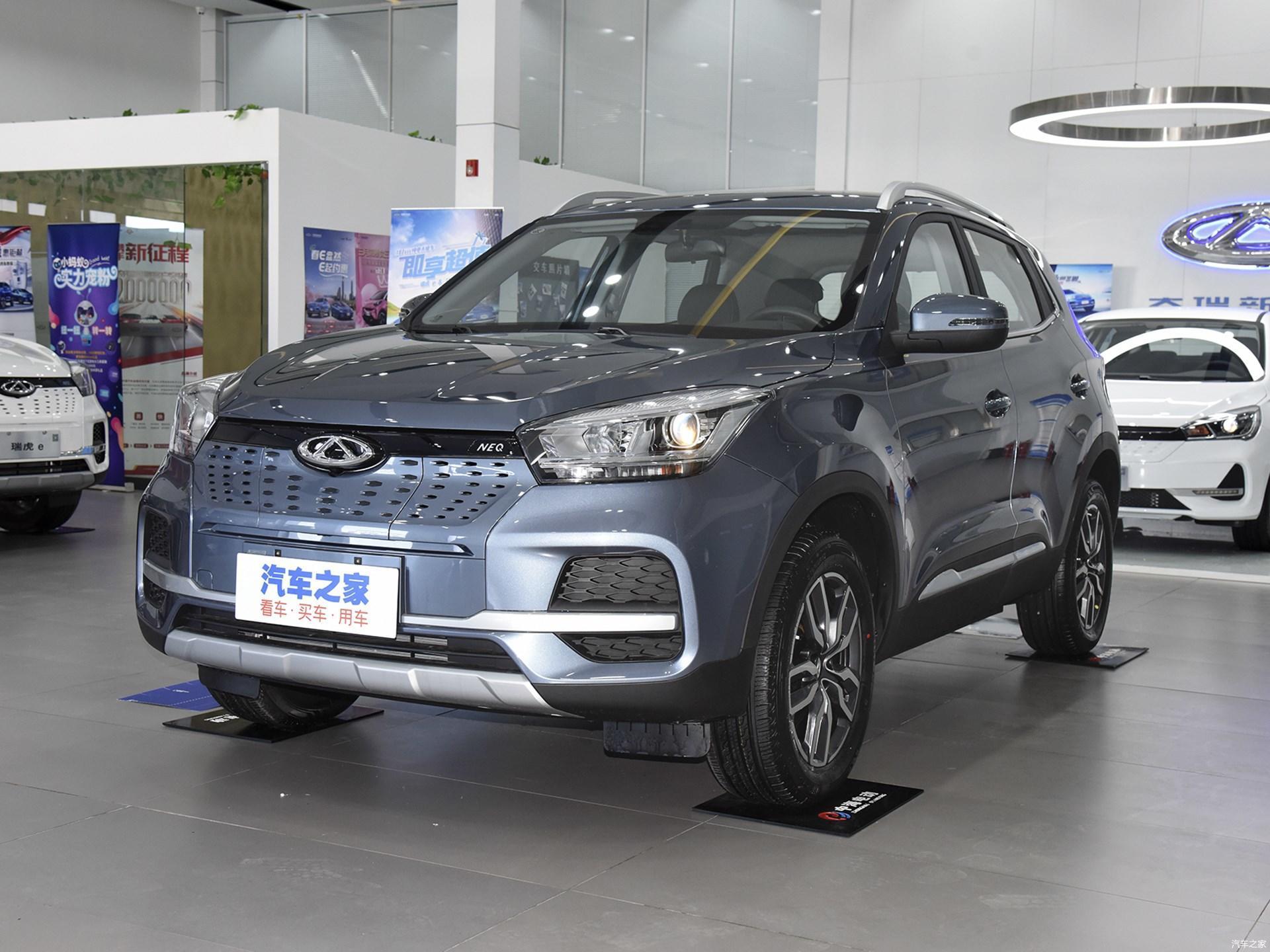 外观方面,瑞虎e整体轮廓和细节都能看出瑞虎5x的影子,针对自身电动车