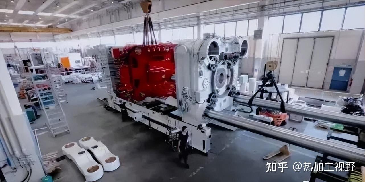 02特斯拉柏林工厂将配备8台"超级压铸机"