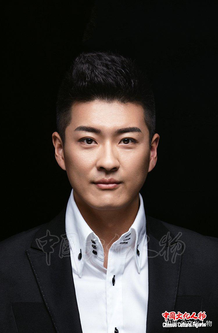 学院副院长,男高音歌唱家董兵男高音歌唱家贾双辉中央民族大学博士后