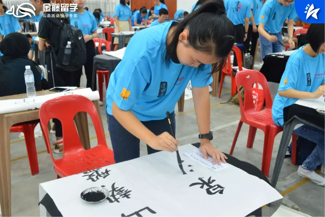马来西亚华人的中文为什么这么溜华文教育背后的敬佩和感动