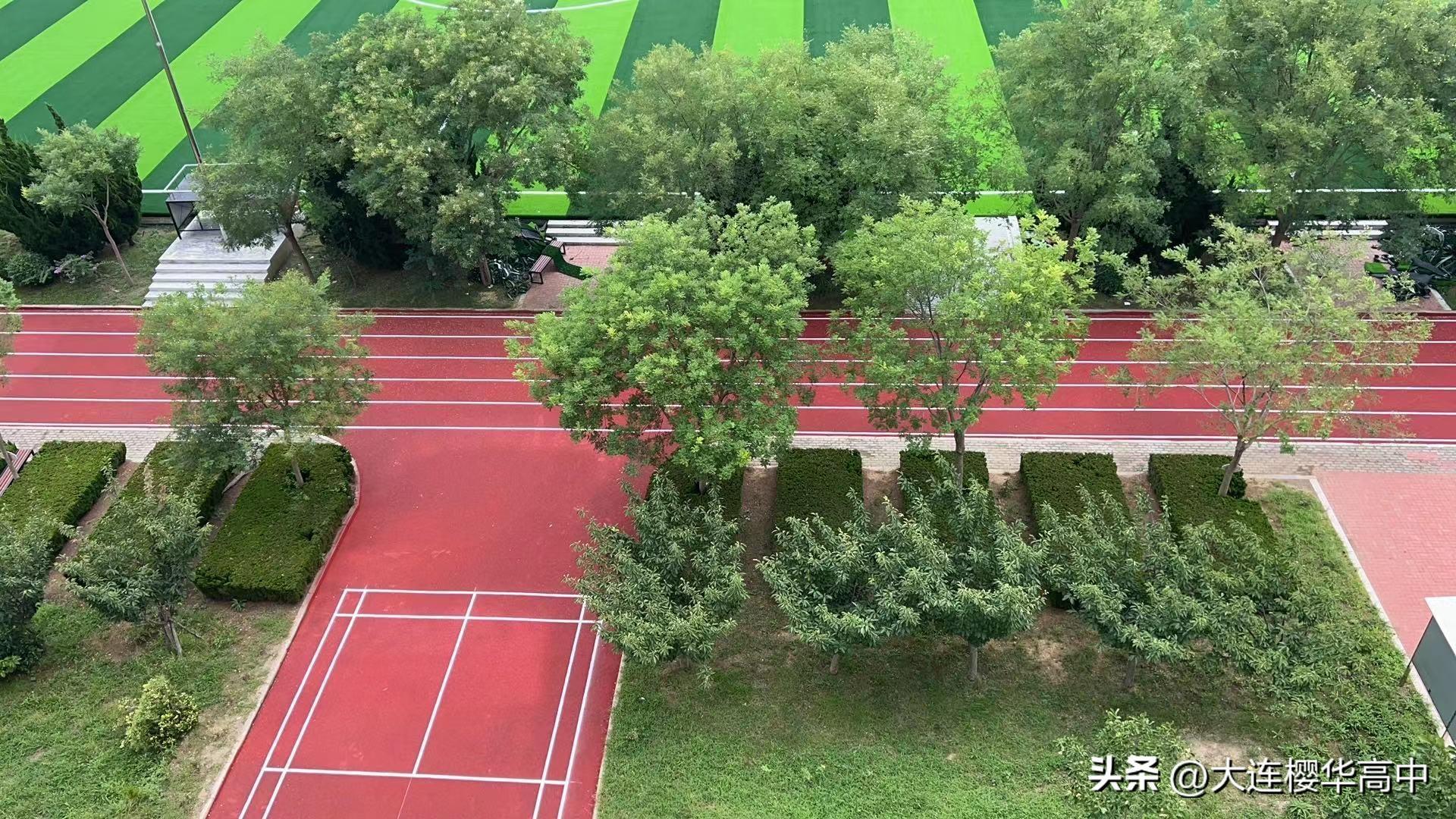 学校操场改造翻新 樱华高中展现新颜