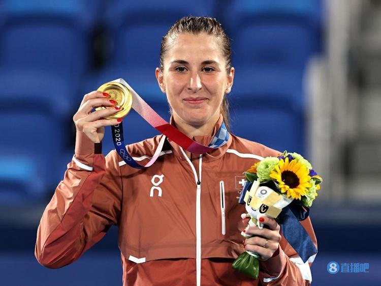 奥运网球女单本西奇21击败万卓索娃为瑞士代表团夺下一金