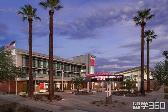 班尼迪克大学 - 知乎