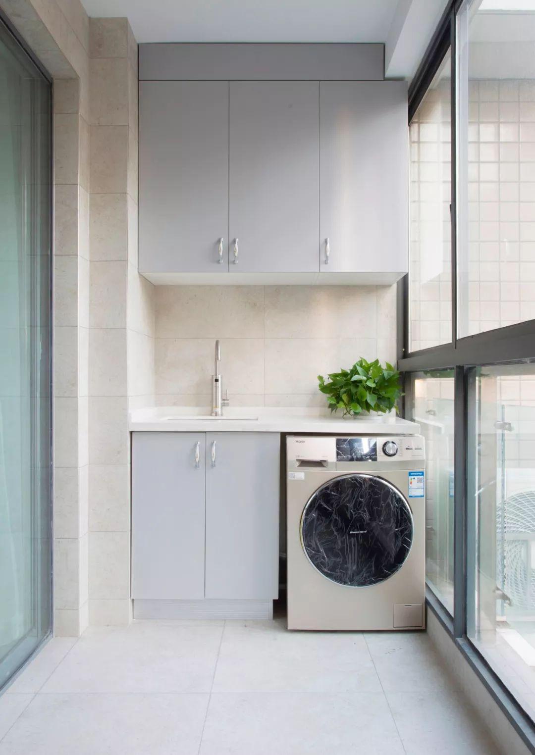 除了洗衣晾衣阳台柜怎么改造才是你想要的