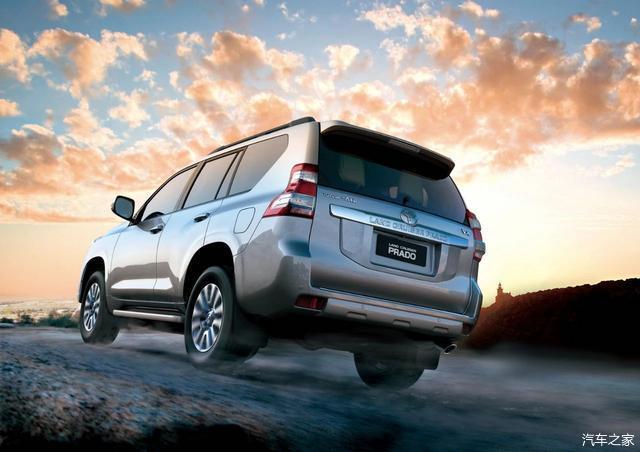 驾史员丨男人的越野梦想里永远不会缺少丰田兰德酷路泽的身影