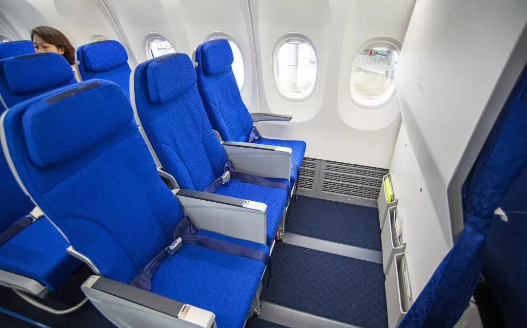 干货丨在经济舱无处安放你的大长腿实用经济舱选座小技巧要牢记