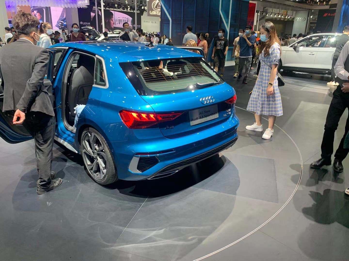 2020年广州车展全新奥迪a3两厢版运动感十足