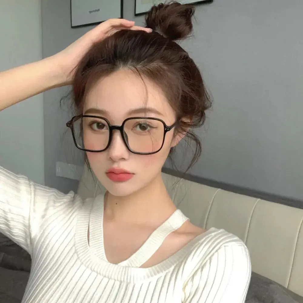 110张氛围感的女生微信头像