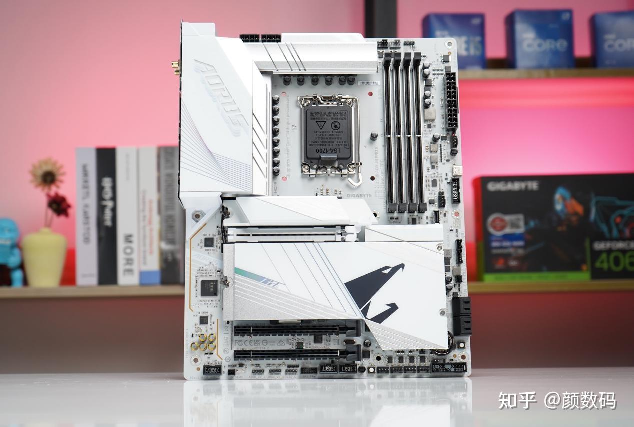 技嘉冰雕X主板上手体验：D5内存狂飙8266MHz，稳压14代酷睿i9 - 知乎