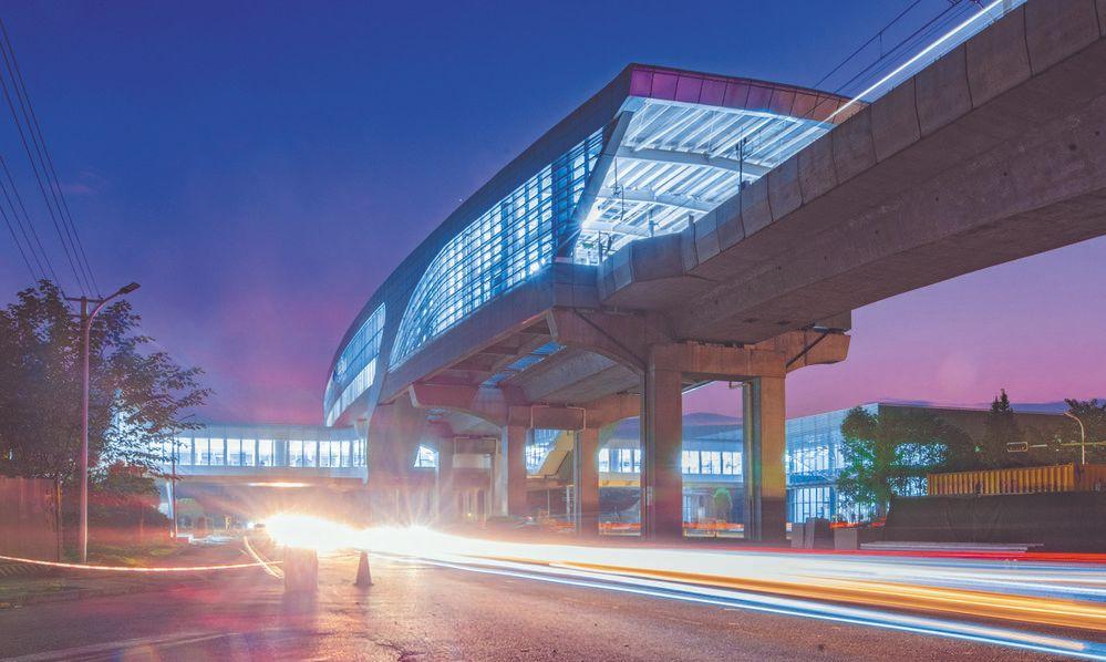 胜利镇,花源新城,花桥新城至新津主城区,是一条集市域快线与机场专线