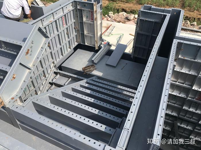 工地铝模早拆体系施工技术