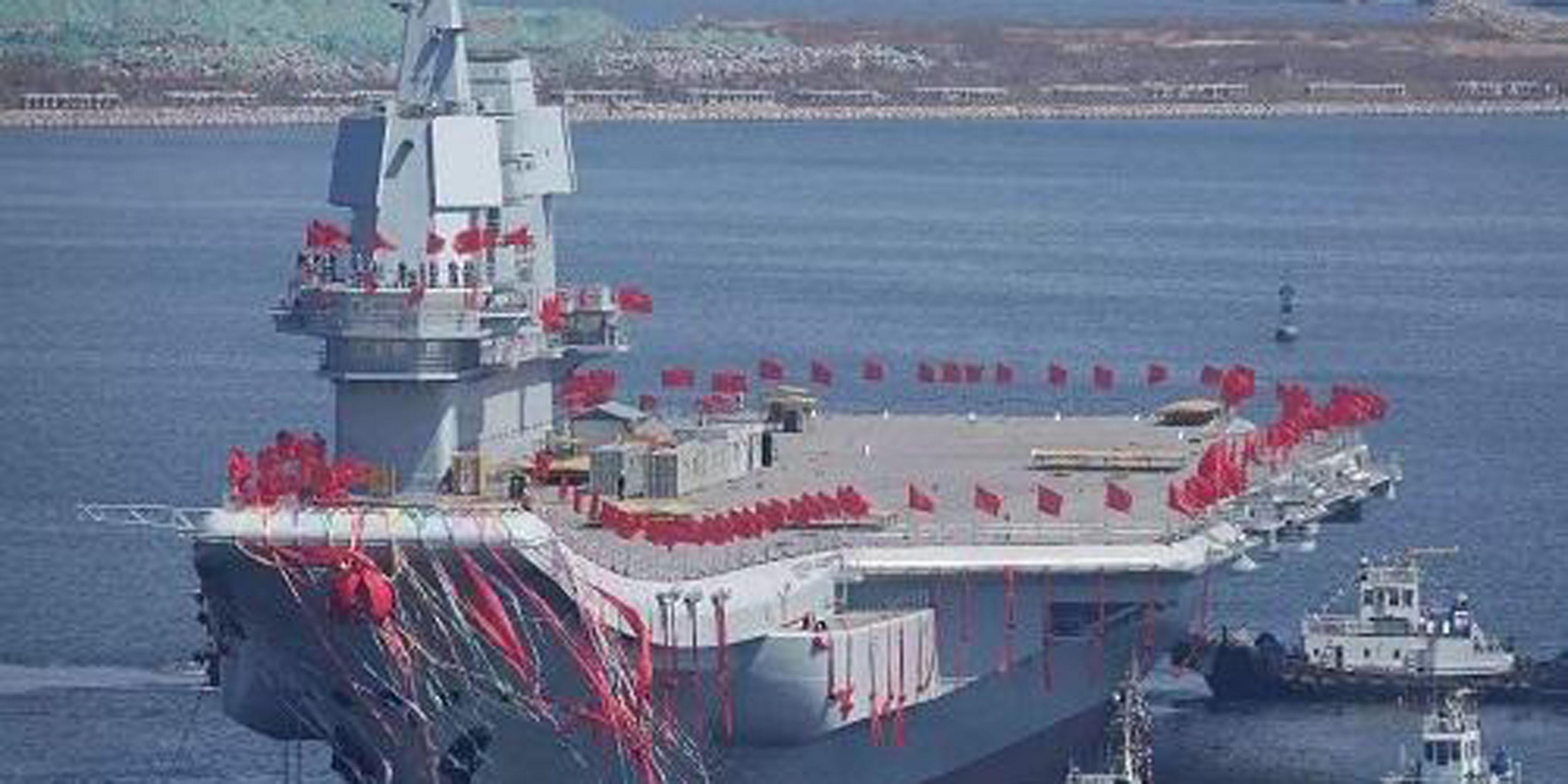 舰岛正在改装？中国003型航母“福建”舰最新照曝光|福建省|相控阵雷达|航母_新浪新闻