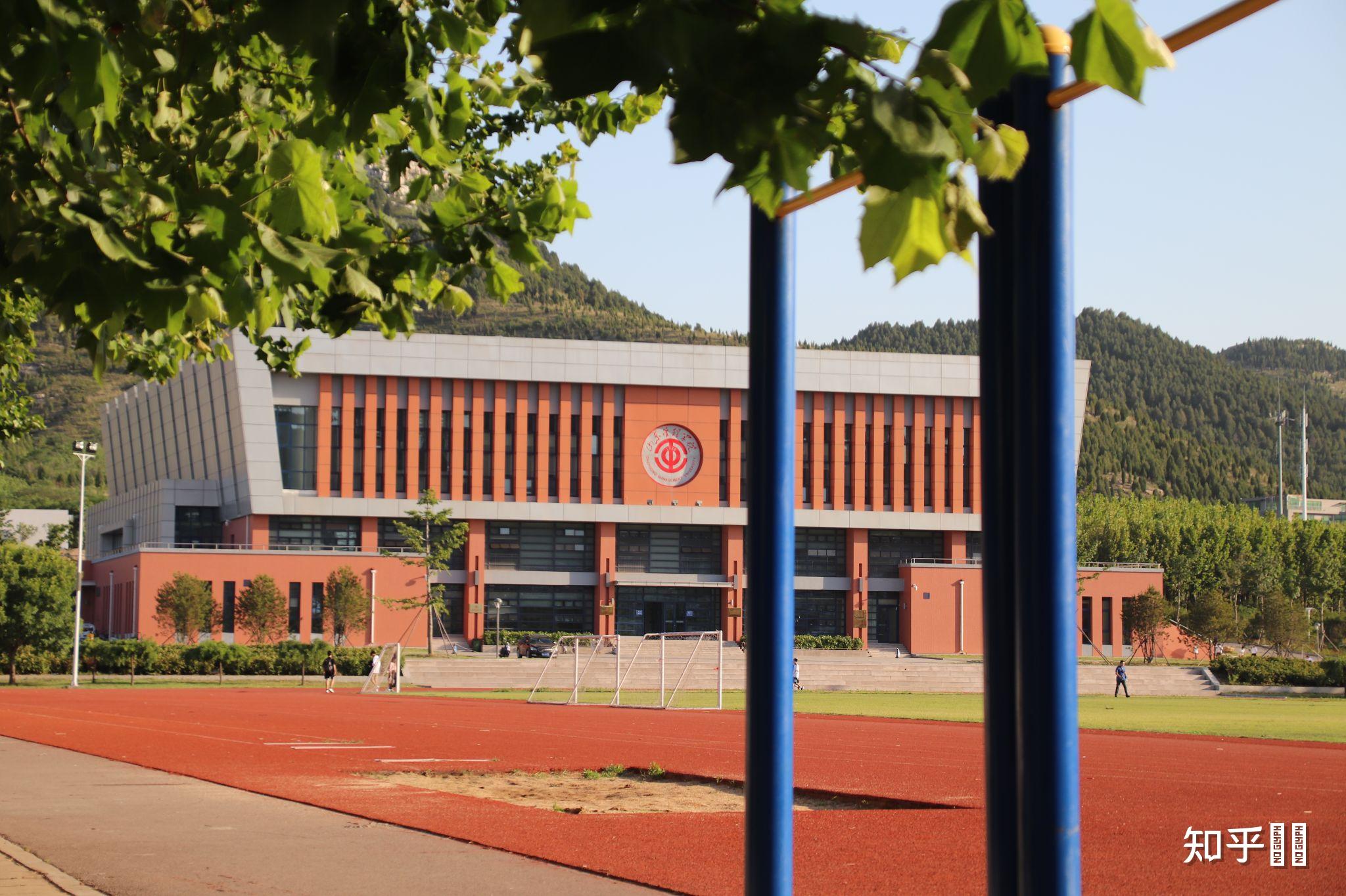 作为山东管理学院的前辈你有哪些想对新入学的学弟学妹说的