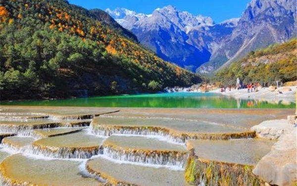 玉龙雪山—— 白水河