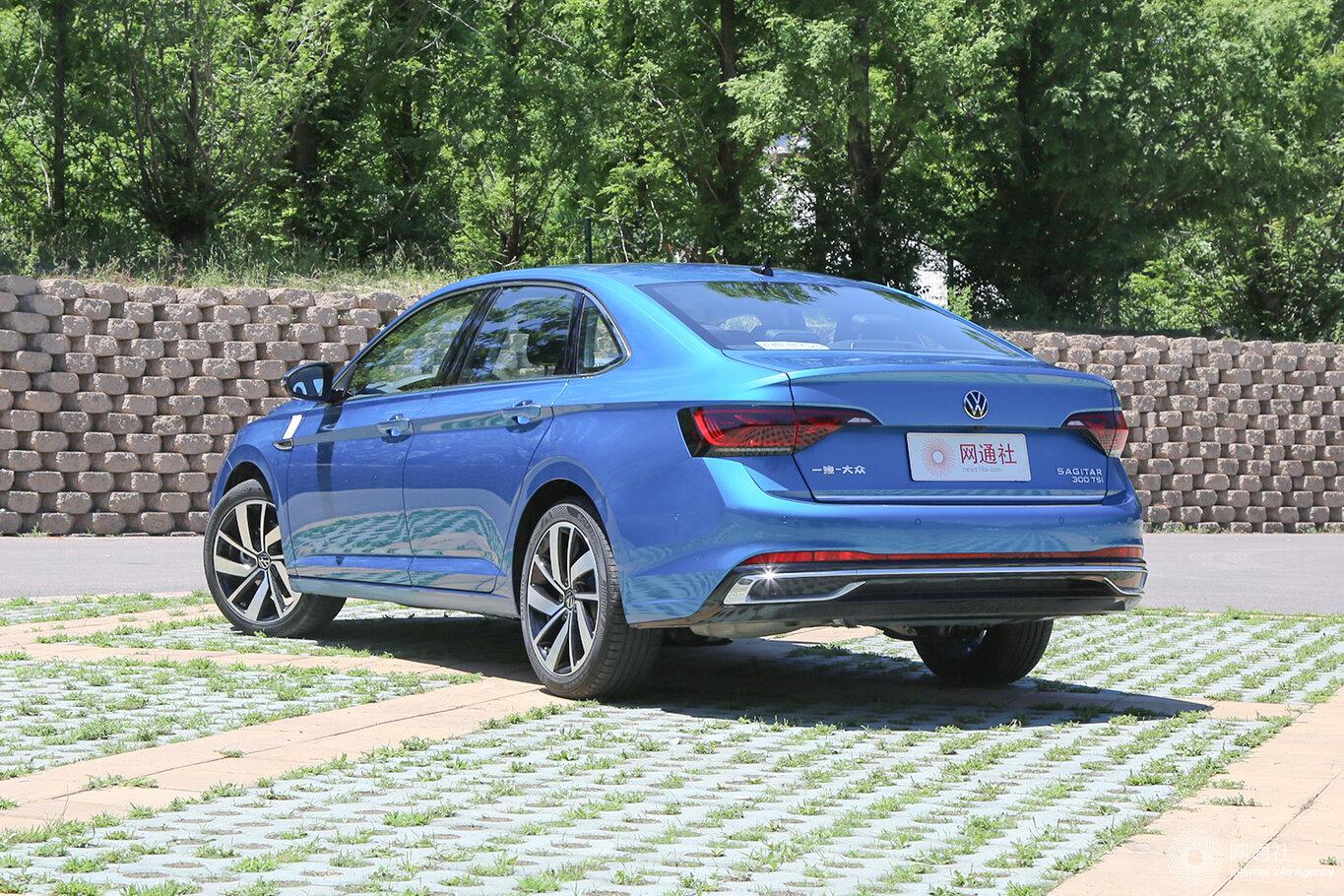 一汽-大众全新速腾/宝来上市 售11.29万元起 - 知乎