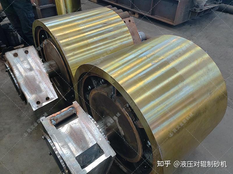 对辊破碎机如何更换解决辊皮磨损 - 知乎