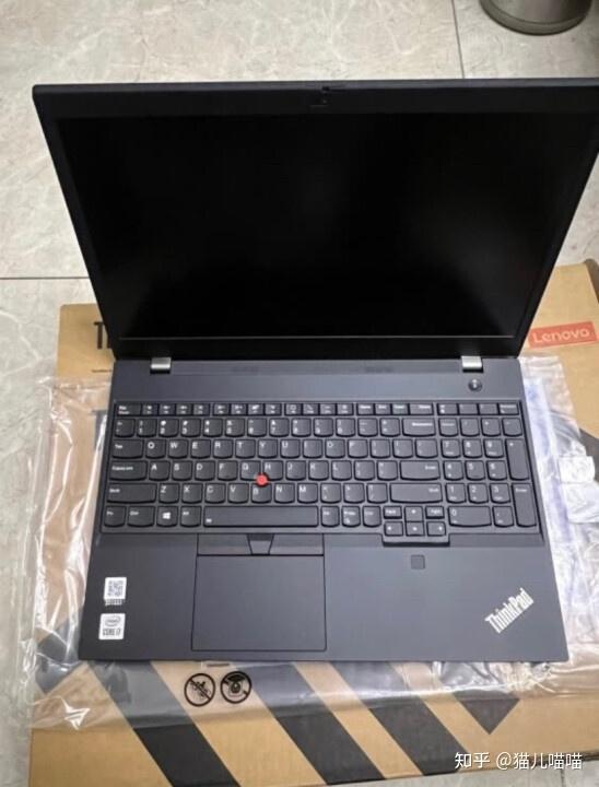 一:选购thinkpad p15v建议