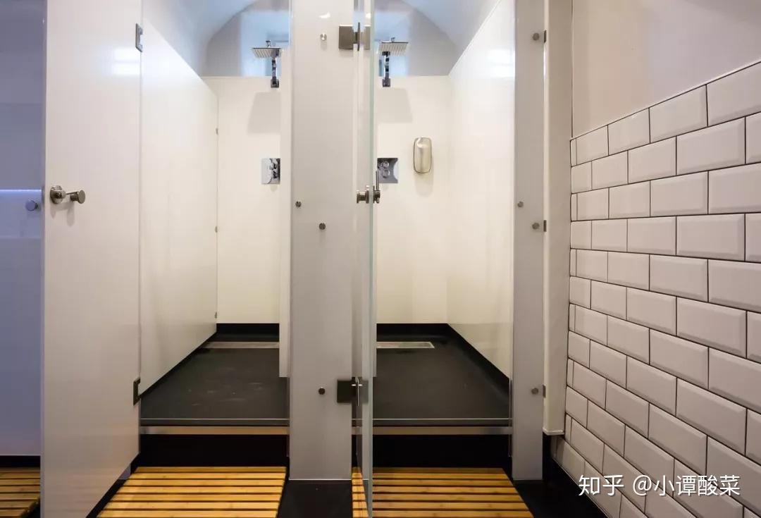 这个春节我把自己送进了监狱香蕉很大