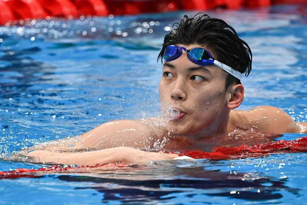 就在今年7月份的福冈游泳世锦赛上,他的成绩还是半决赛排名第11无缘