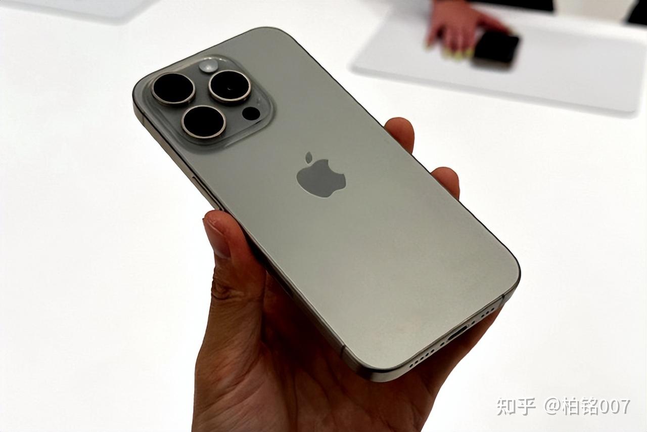 iphone15从去年9月份上市,上市后不到1个月就开始降价,降价速度和幅度
