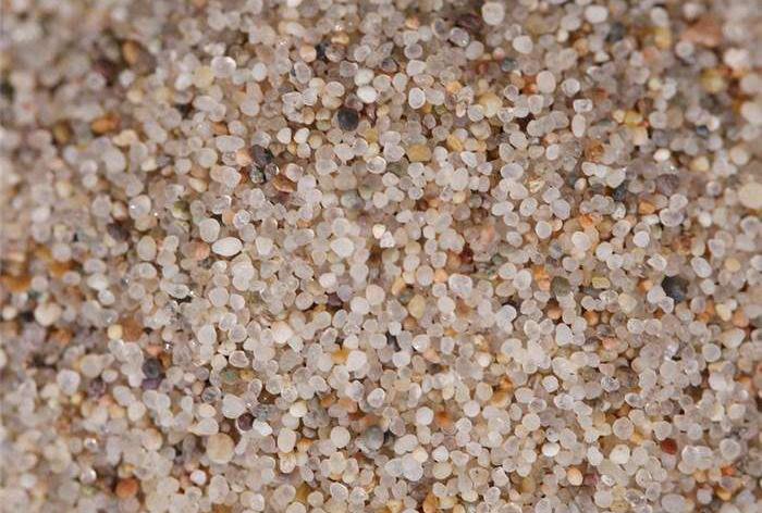 压裂砂是什么石英砂压裂砂在油田中的实用性