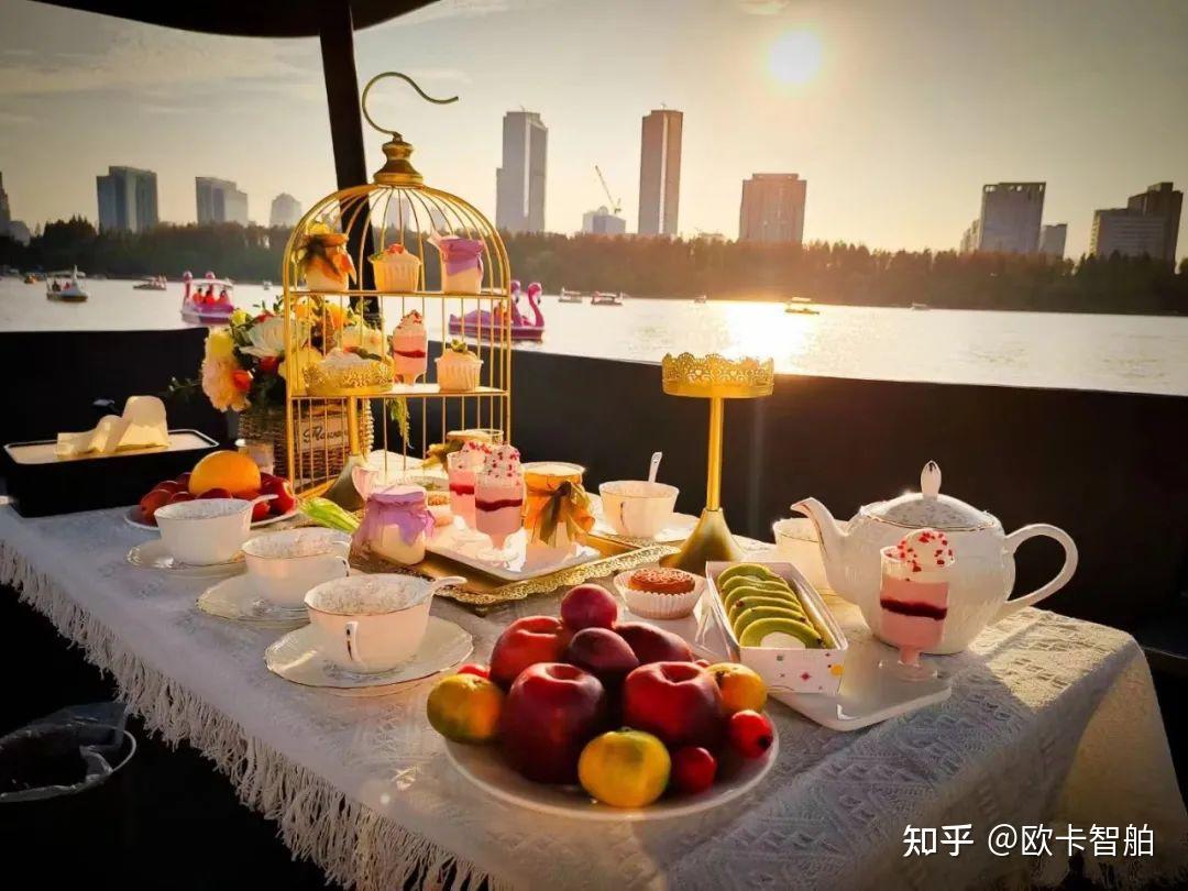 No.1场景解锁|自动驾驶游船“汐”驶入南京玄武湖,打造水域下午茶全场景闭环 - 知乎