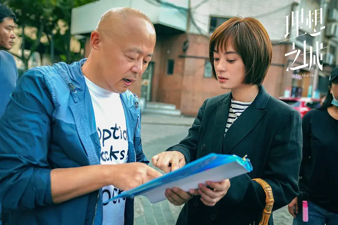 专访|导演刘进:"明规则"如何照进《理想之城》?