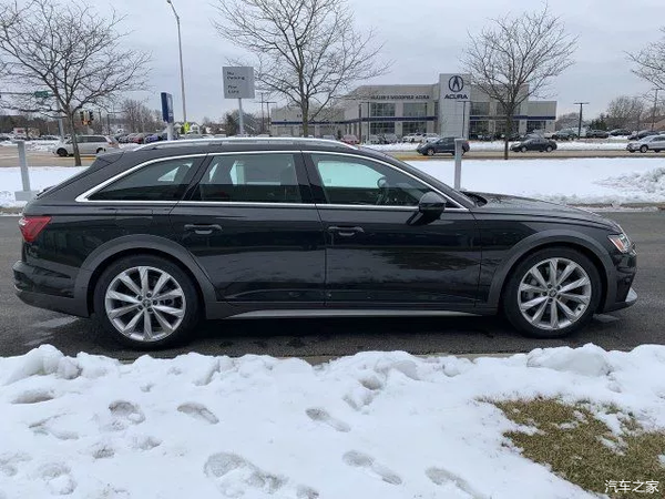 2020款奥迪a6旅行版时尚潮流非常有档次