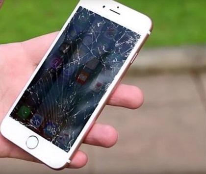 iphone7屏幕摔碎了换一个屏幕要多少钱? - 风萧
