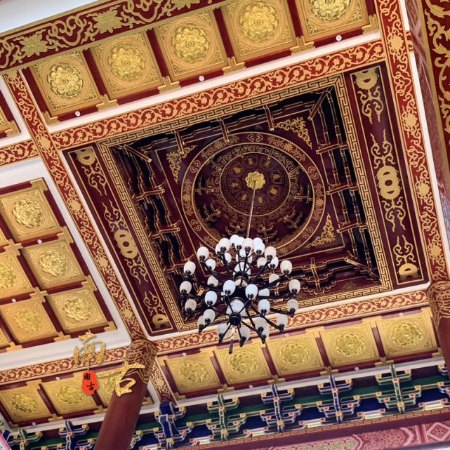 令人震撼的古建斗拱藻井