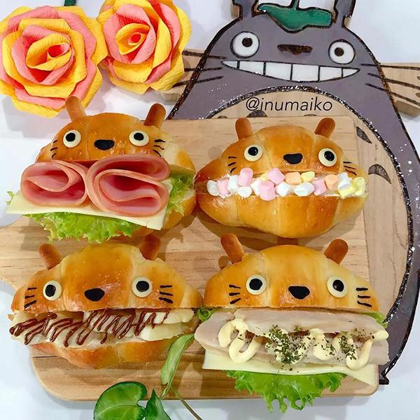 龙猫首映做两个龙猫面包重温一下