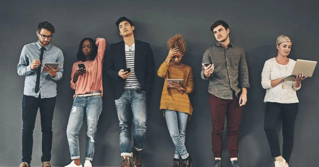 词为我用querulous