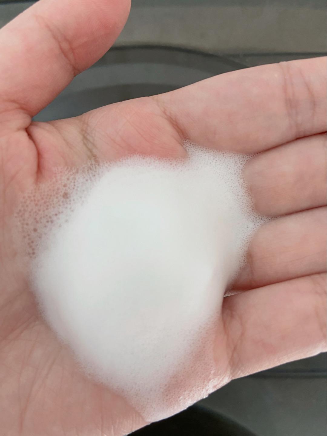 ▼薇诺娜控油洁面泡沫