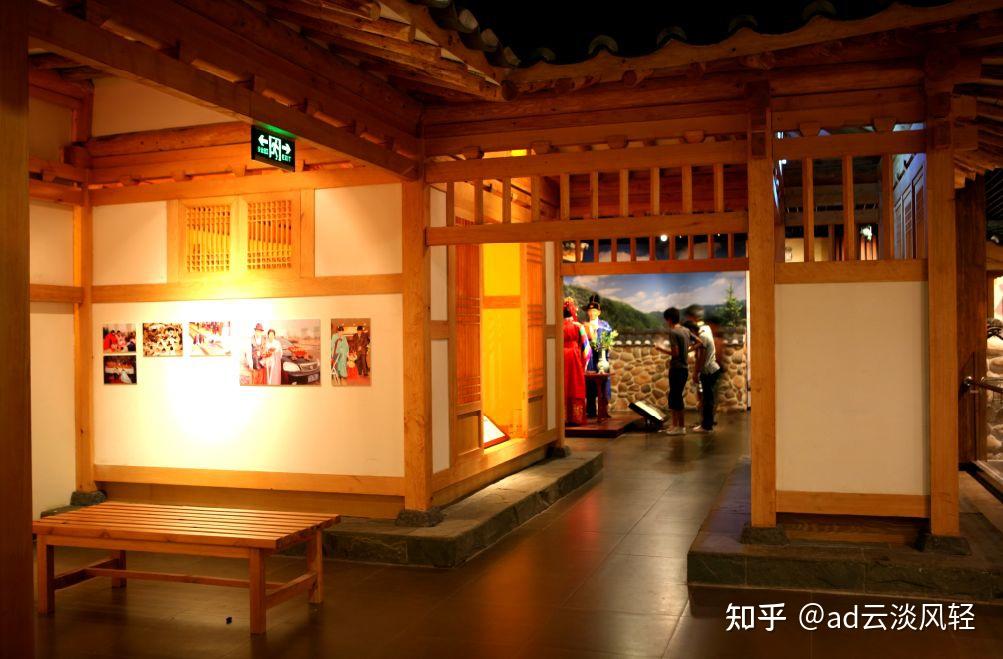 4图们口岸国门图们口岸是吉林省立关最早,历史最长的"百年口岸",是